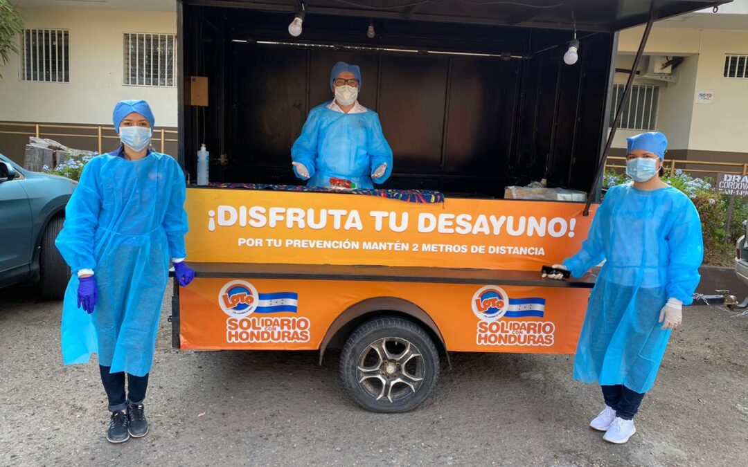 Apoyando al personal de salud | Hospital Escuela Universitario
