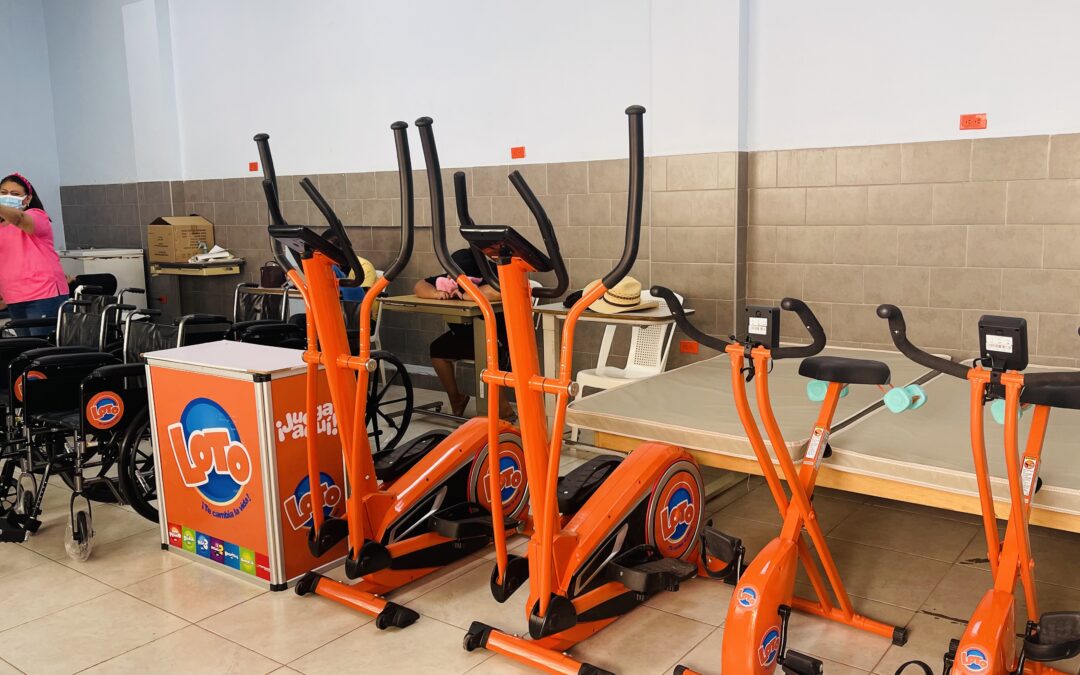 Sala de Fisioterapia del Hospital San Felipe recibe donación de Loto