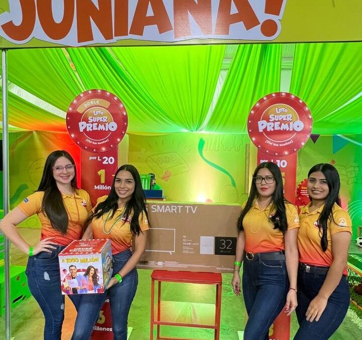 Alegría, diversión y premios vivieron los sampedranos junto a Loto en su feria