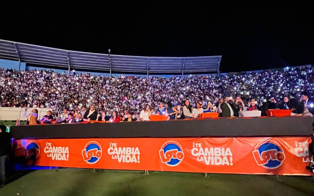 ¡Noche Inolvidable en el Concierto de Luis Miguel!