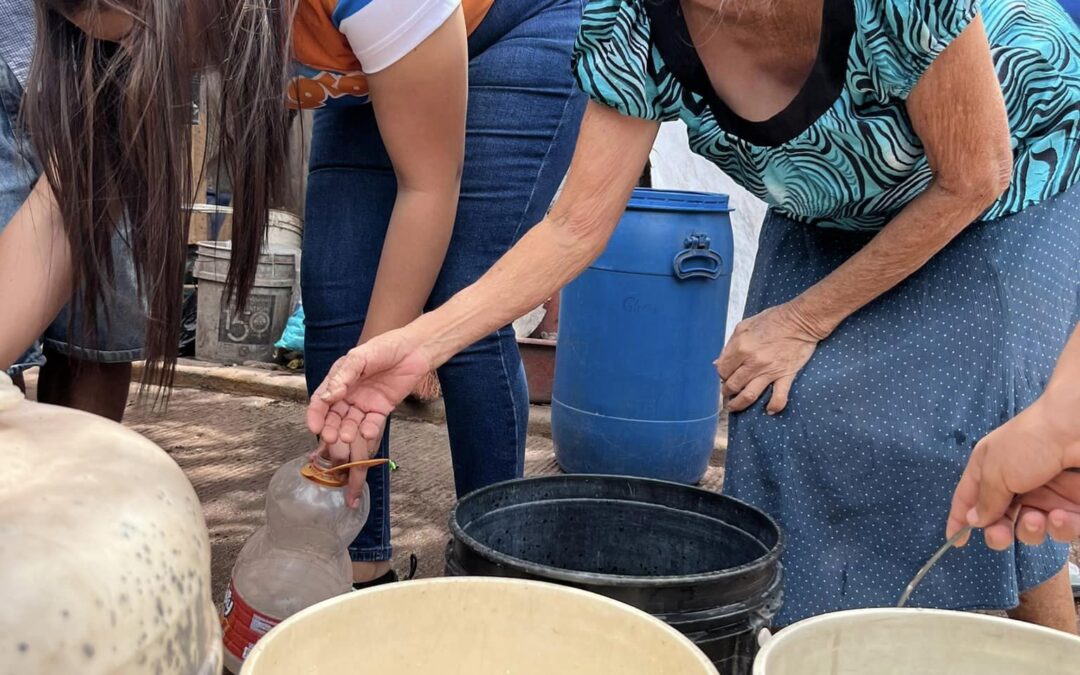 Loto y su programa agua para todos llega a la colonia La era de Tegucigalpa