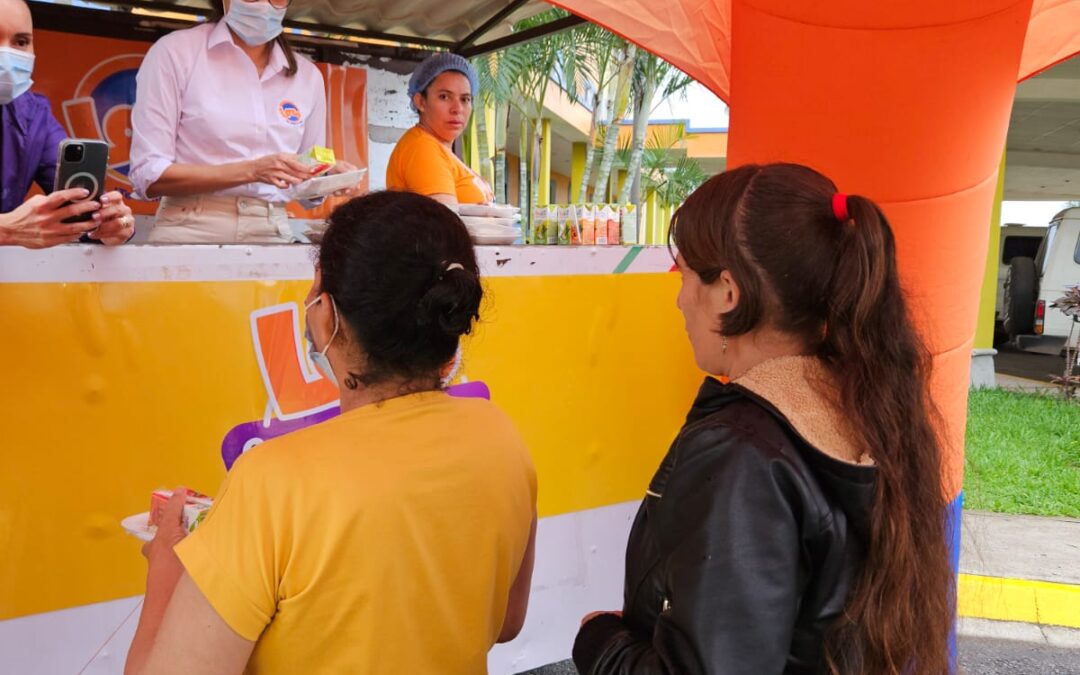 LOTO comparte desayunos y alegría con los niños del hospital maría, especialidades pediátricas